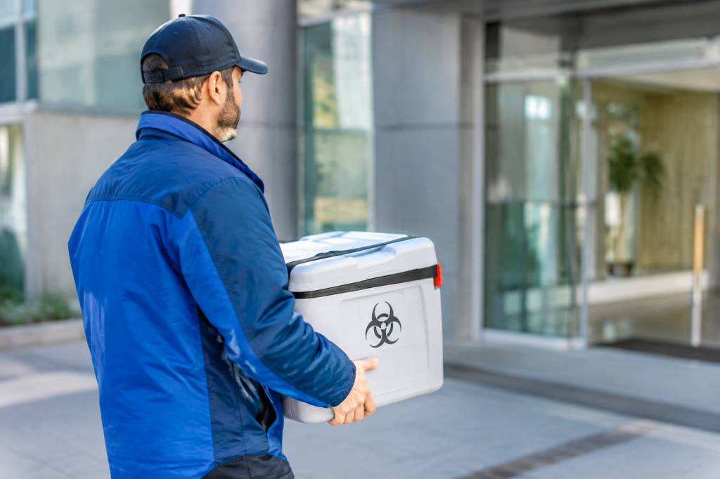 Comment choisir un coursier pour laboratoire pour le transport d’échantillons médicaux ? Comment choisir un coursier pour laboratoire pour le transport d’échantillons médicaux ?